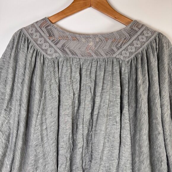 Sundance Crinkle Poncho Top Women Medium Gray Crochet Trim Oversized Boho Blouse - Picture 5 of 12